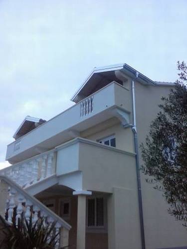 Apartments Maksan Pakoštane
