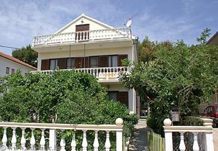 Apartments Apartmani Pejčinović Vodice